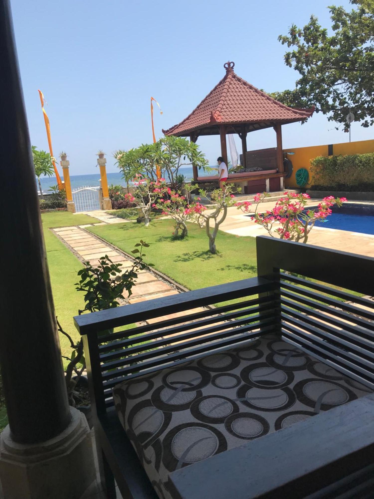 Ocean Beachfront Villa Dini Banjar  Esterno foto