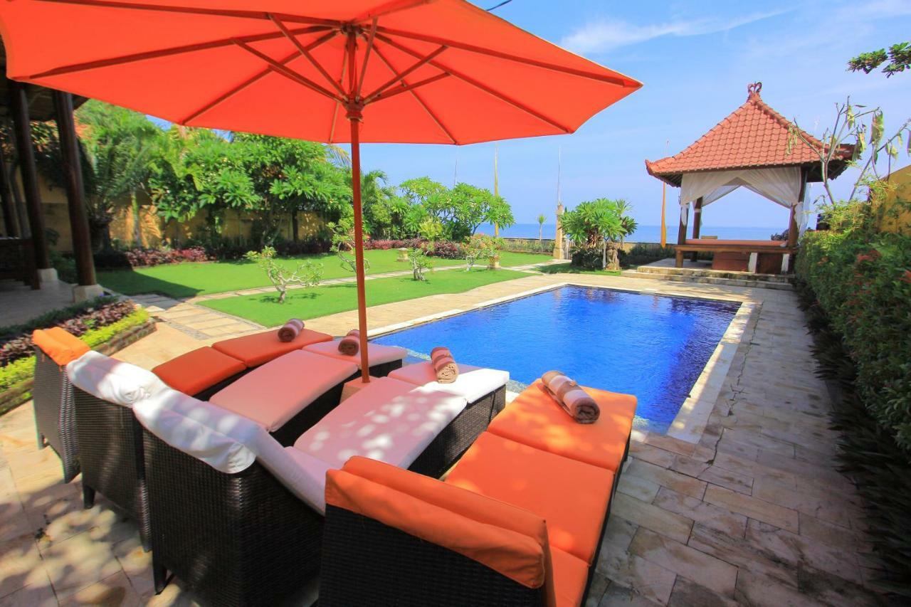 Ocean Beachfront Villa Dini Banjar  Esterno foto