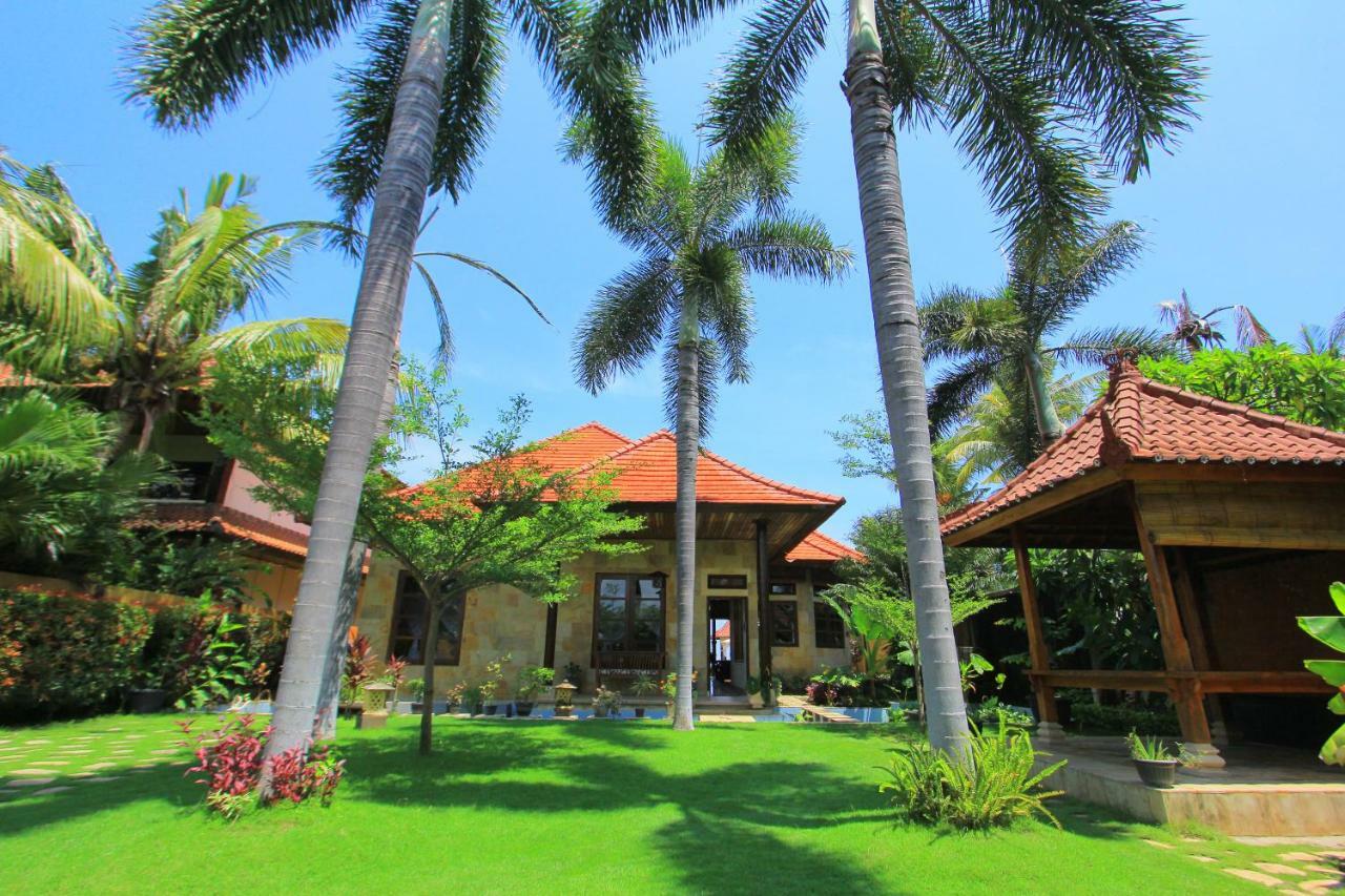 Ocean Beachfront Villa Dini Banjar  Esterno foto