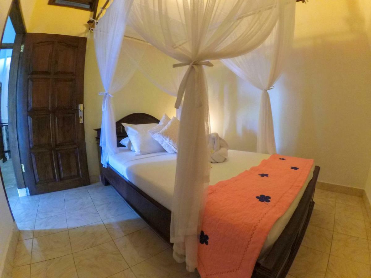 Ocean Beachfront Villa Dini Banjar  Esterno foto
