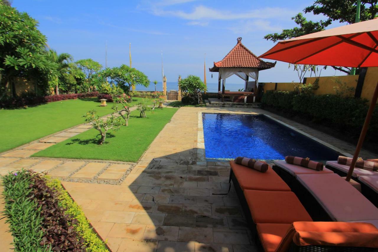 Ocean Beachfront Villa Dini Banjar  Esterno foto