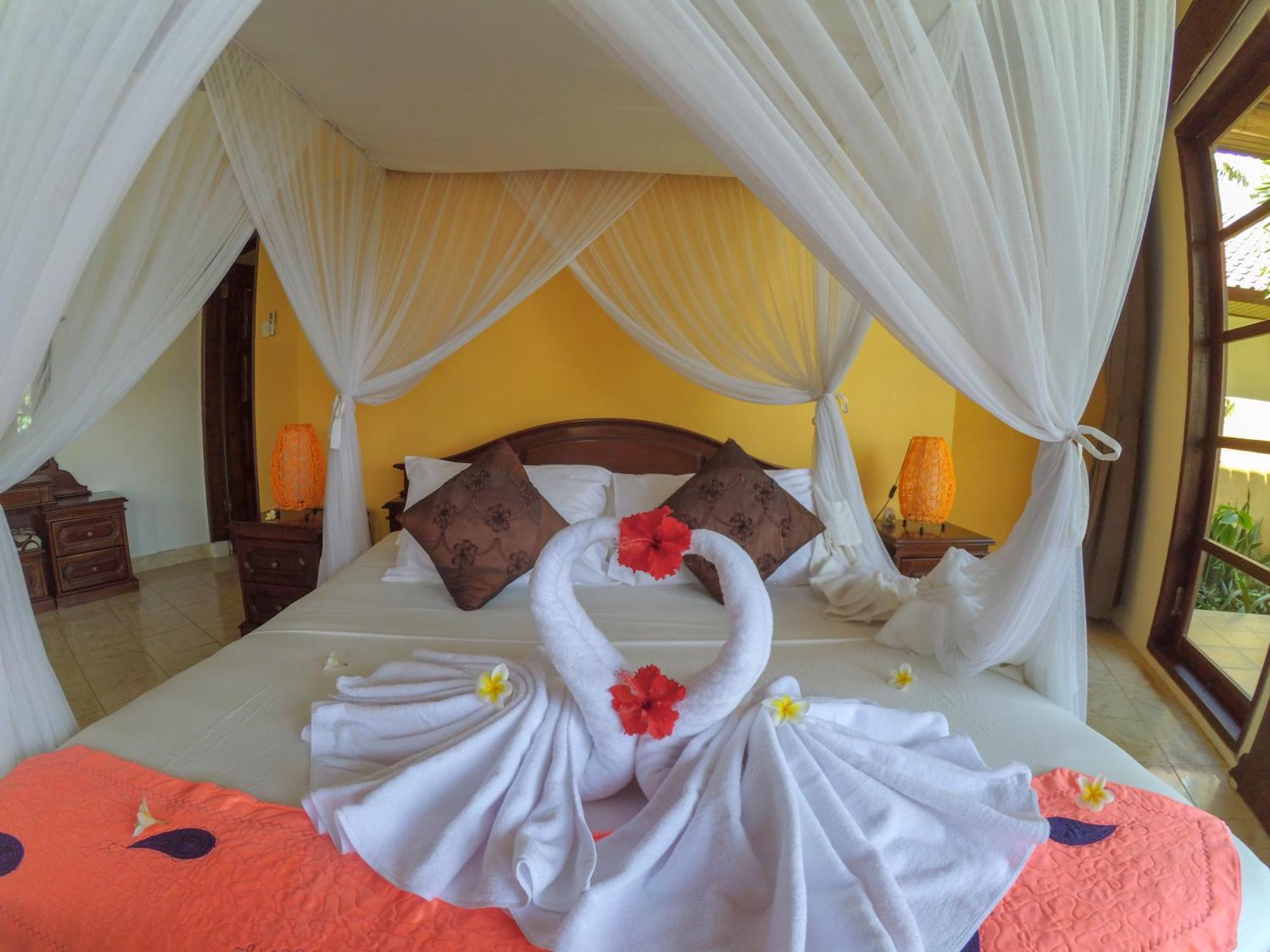 Ocean Beachfront Villa Dini Banjar  Esterno foto