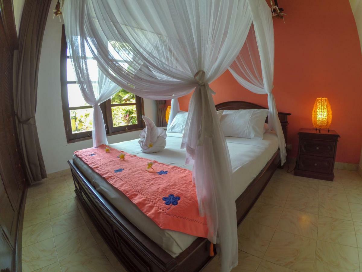 Ocean Beachfront Villa Dini Banjar  Esterno foto